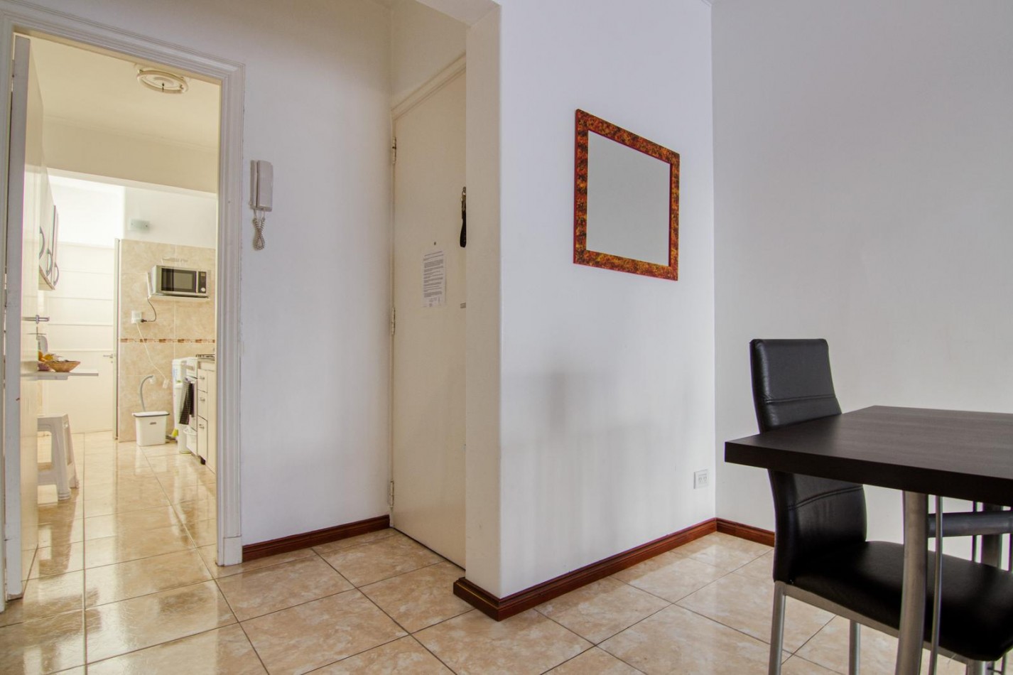 DEPARTAMENTO DE 3 AMB CON DEP. FRENTE 
