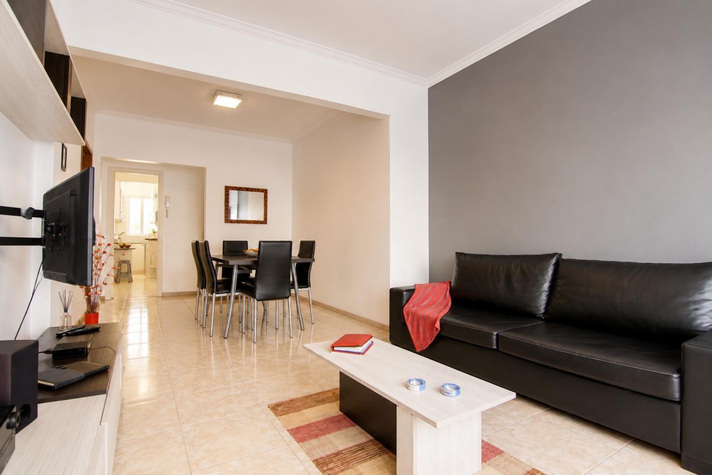 DEPARTAMENTO DE 3 AMB CON DEP. FRENTE 