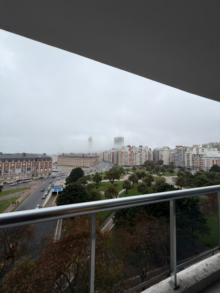 DEPARTAMENTO DE 2 AMB EXTERNO VISTA A PLAZA COLON Y AL MAR