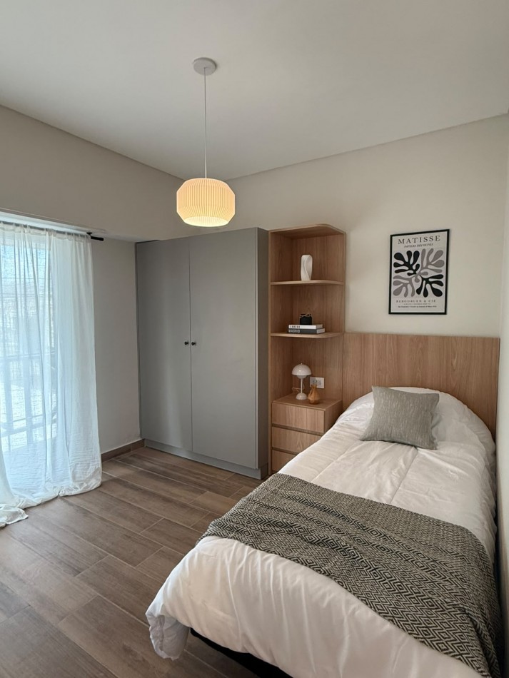 DUPLEX DE 4 AMB EXCELENTE