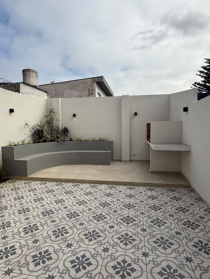 DUPLEX DE 4 AMB EXCELENTE