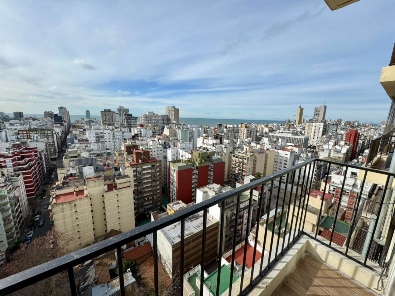 AMPLIO DEPTO DE 1 AMB CON VISTA PANORAMICA