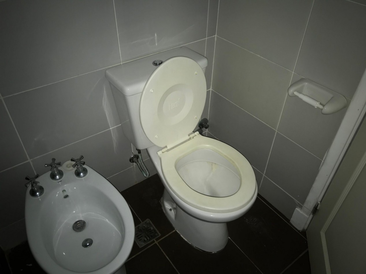 SEMIPISO DE 2 AMB EXTERNO CON BALCON 