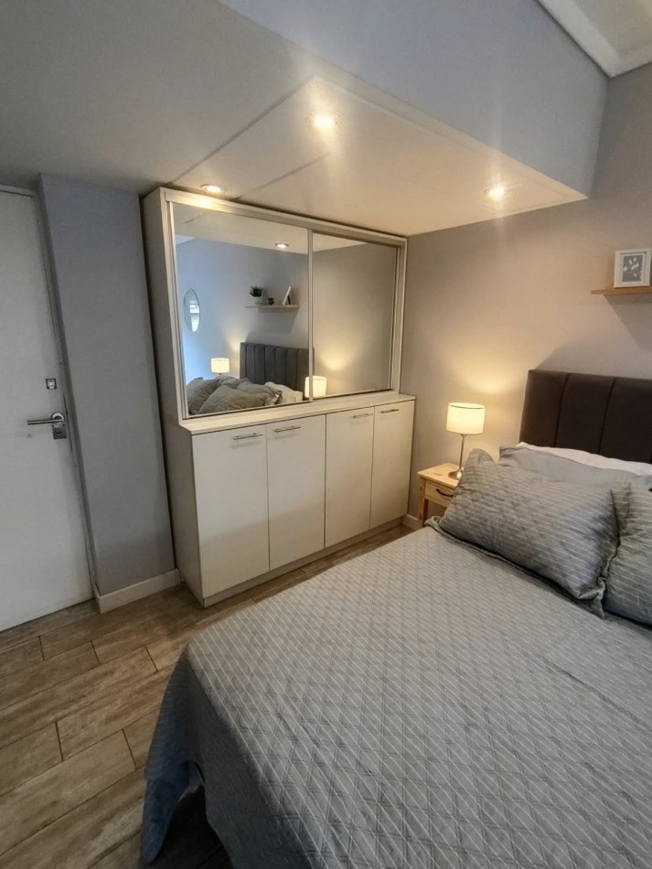 DEPARTAMENTO DE 1 AMB EXTERNO CON BALCON 