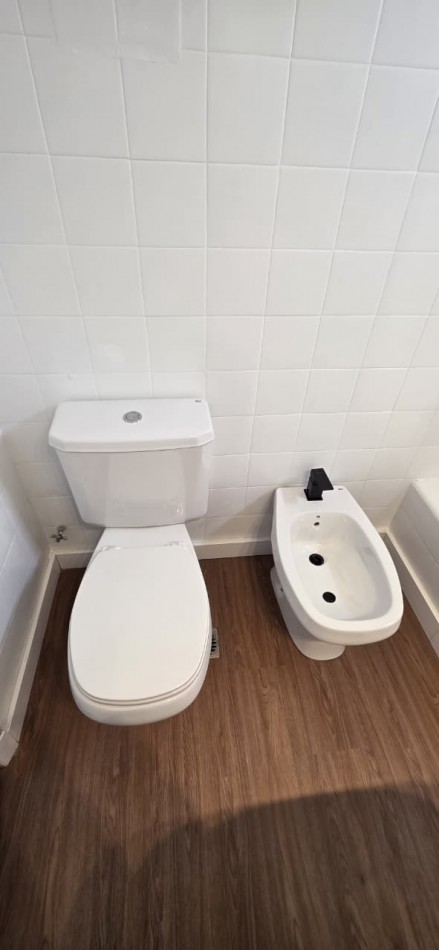DEPARTAMENTO DE 2 AMB CON DEPENDENCIA. EXTERNO CON BALCON 