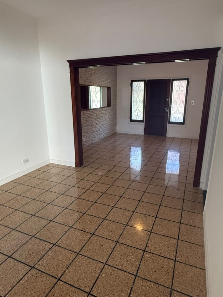 CHALET MARPLATENSE DE 3 AMB AMPLIOS 