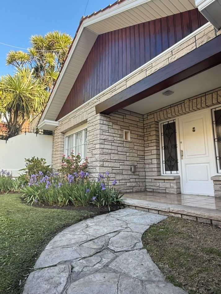 CHALET MARPLATENSE DE 3 AMB AMPLIOS 