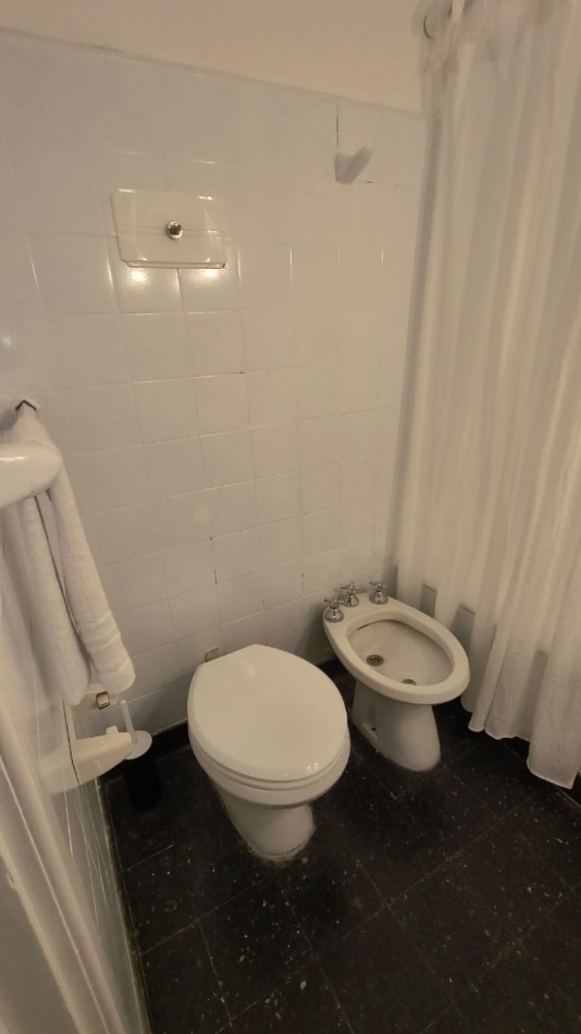 DEPARTAMENTO DE 1 AMB A LA CALLE CON BALCON 