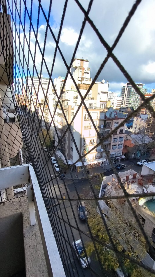 DEPARTAMENTO DE 1 AMB A LA CALLE CON BALCON 