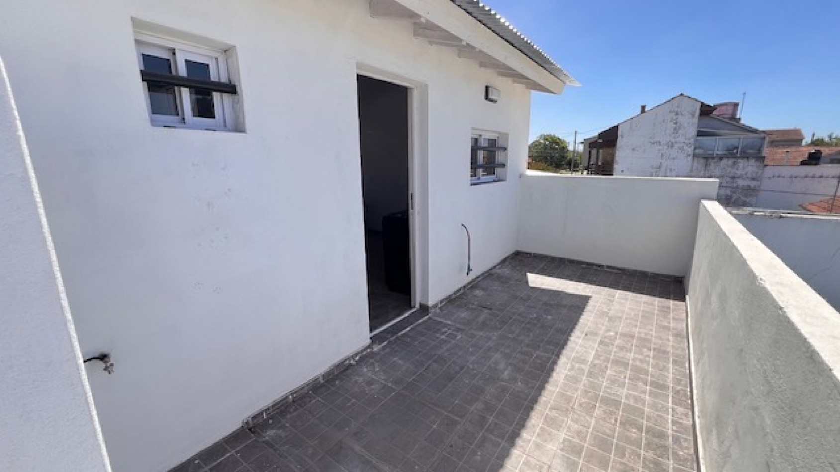 PH DE 3 AMB NUEVO CON PATIO