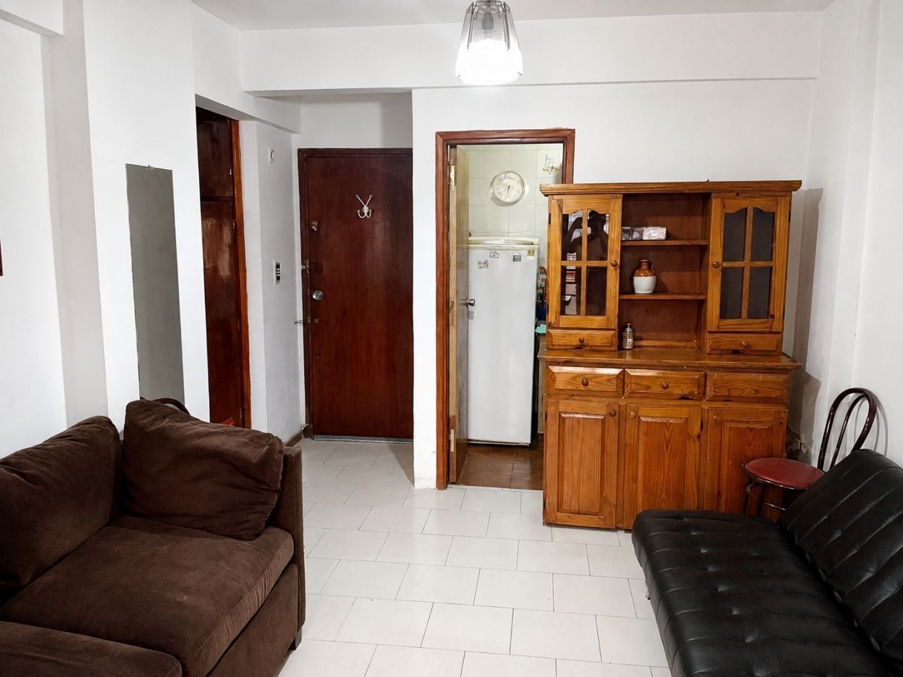 DEPARTAMENTO DE 2 AMB EXTERNO CON BALCON