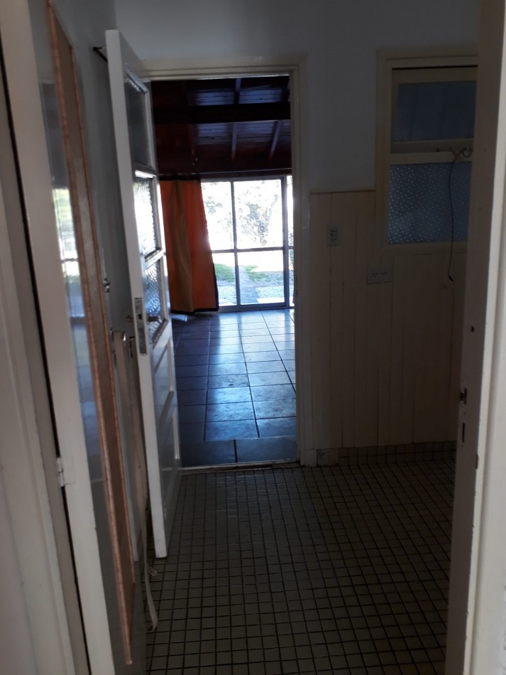 DUPLEX DE 3 AMB CON PARQUE. QUINCHO Y ENTRADA DE AUTO