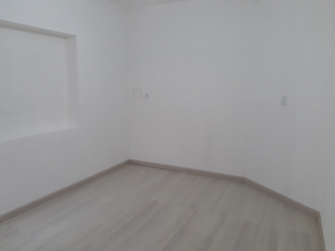 PH DE 2 AMB CON PATIO. RECICLADO. INDEPENDIENTE 