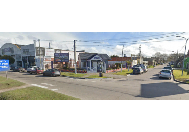 IMPORTANTE ESQUINA EN ALQUILER COMERCIAL. VARIOS RUBROS 