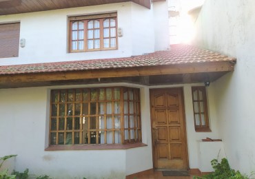 DUPLEX DE 4 AMB CON ENTRADA DE AUTO Y PARQUE EN ALQUILER