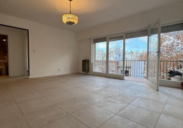 DEPARTAMENTO DE 3 AMB EXTERNO CON BALCON 