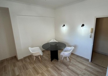 DEPARTAMENTO DE 3 AMB AL CONTRA FRENTE