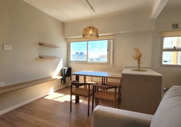 DEPARTAMENTO DE 2 AMB LATERAL ABIERTO CON ESPACIO DE COCHERA 