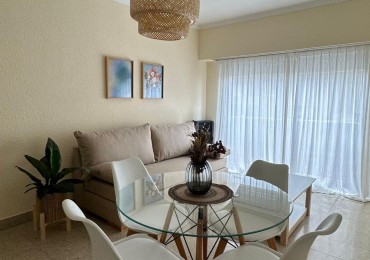 DEPARTAMENTO DE 2 AMB A LA CALLE 