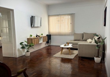 DEPARTAMENTO DE 3 AMB LATERAL 