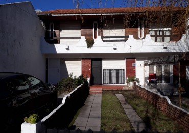 DUPLEX DE 3 AMB CON PARQUE. QUINCHO Y ENTRADA DE AUTO